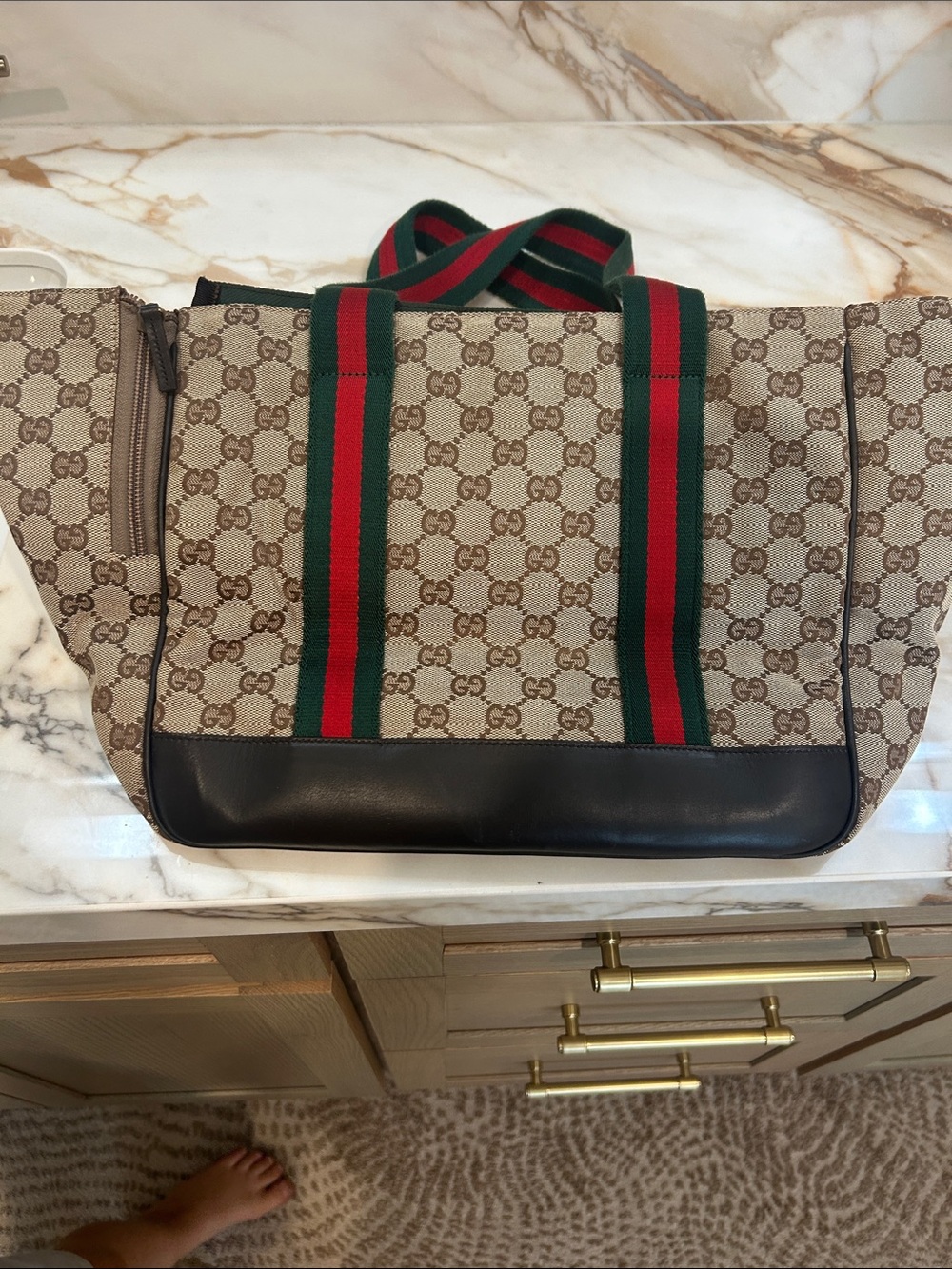 Gucci Beige GG Canvas Tote with Green and Red Web Straps - Picture 2 of 9